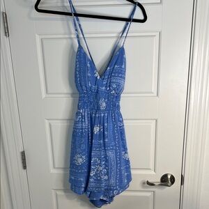 Hollister Blue Floral Women’s Romper